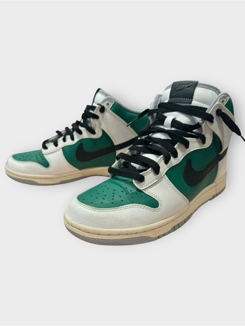 Nike Dunk High Green White Black | Men’s Size 9 EUC
